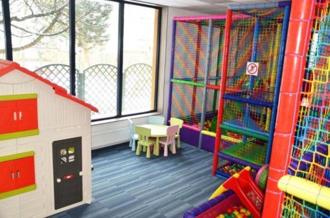 Apartamentyprzymorzu Apartament Z Basenem I Bawialnia Колобжег Екстериор снимка